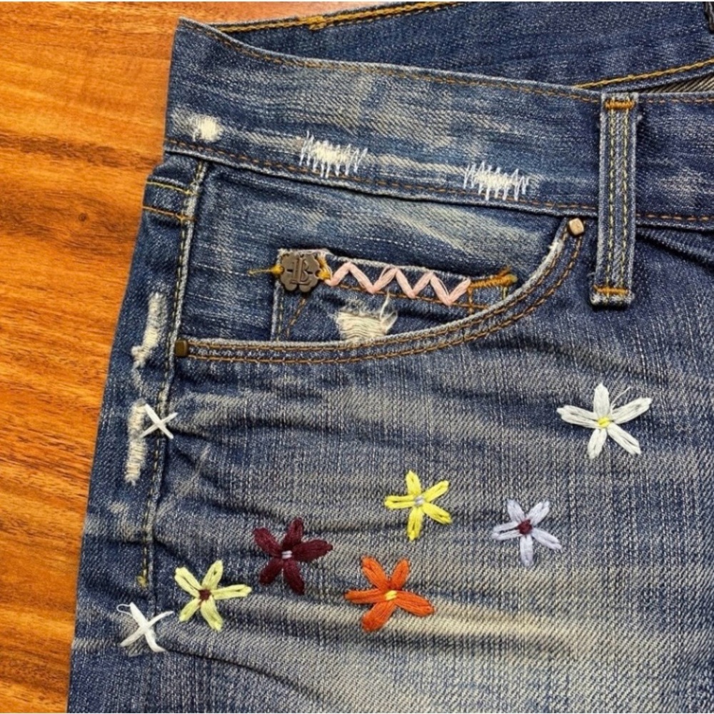Lucky Brand Y2K Zoe Embroidered Patchwork Denim Mini Skirt Size 00 Boho Western - Picture 5 of 16
